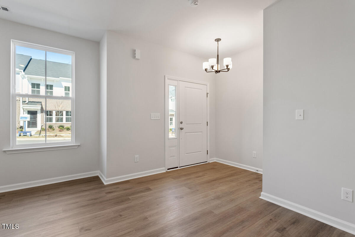 277 Chesapeake Commons Street 94