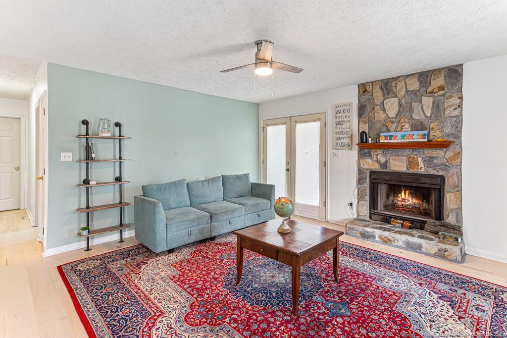 5004 Tangerine Drive