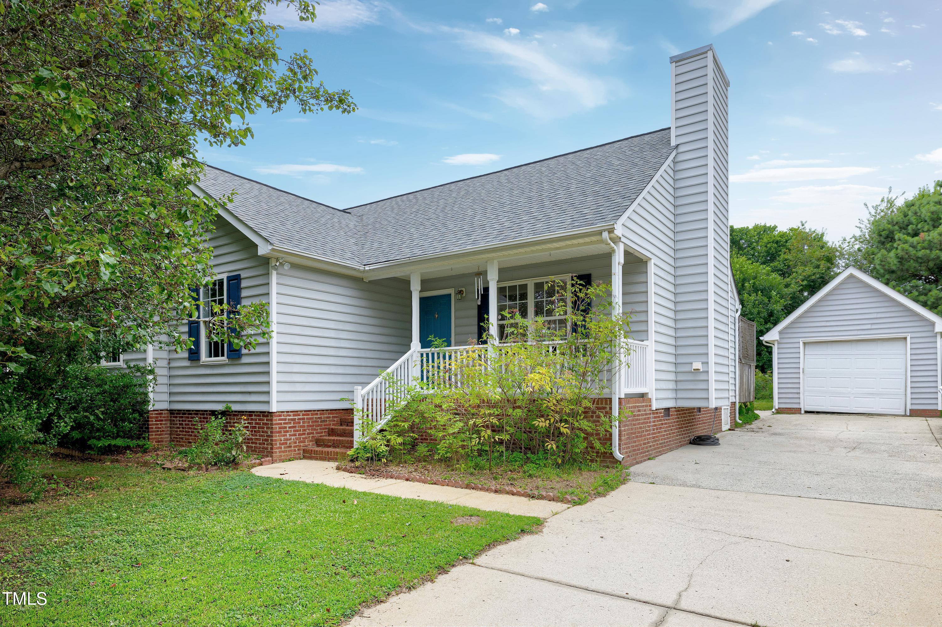 405 E Maple Avenue