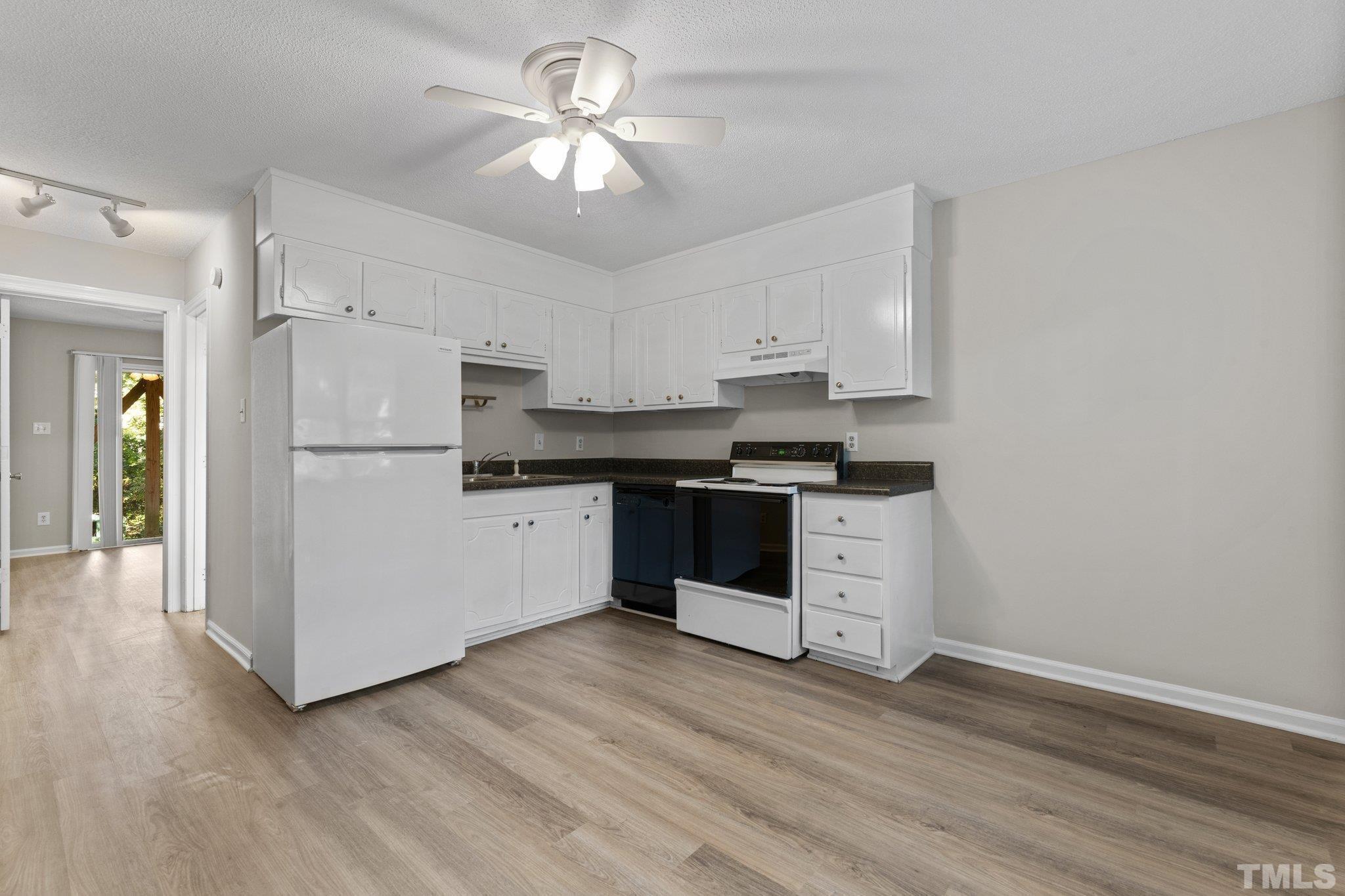 1823 White Oak Road B