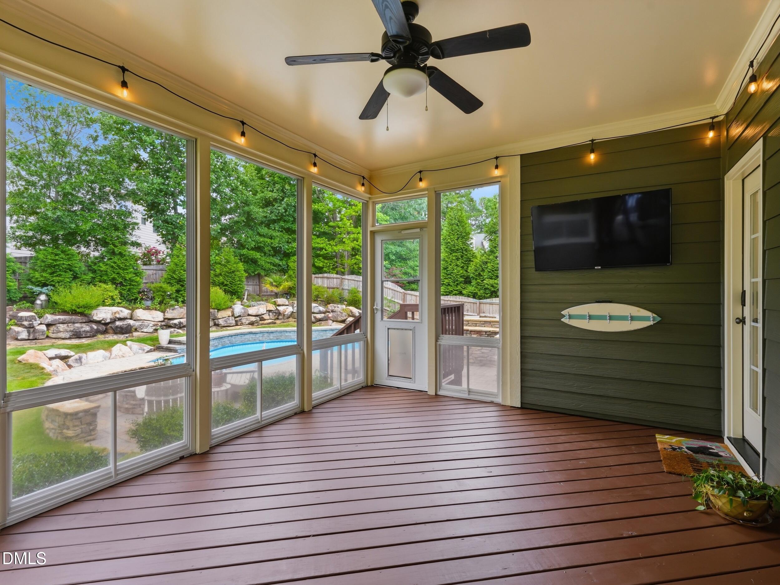 505 Wanderview Lane
