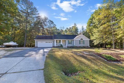 237 Hunter Lane Zebulon NC 27597