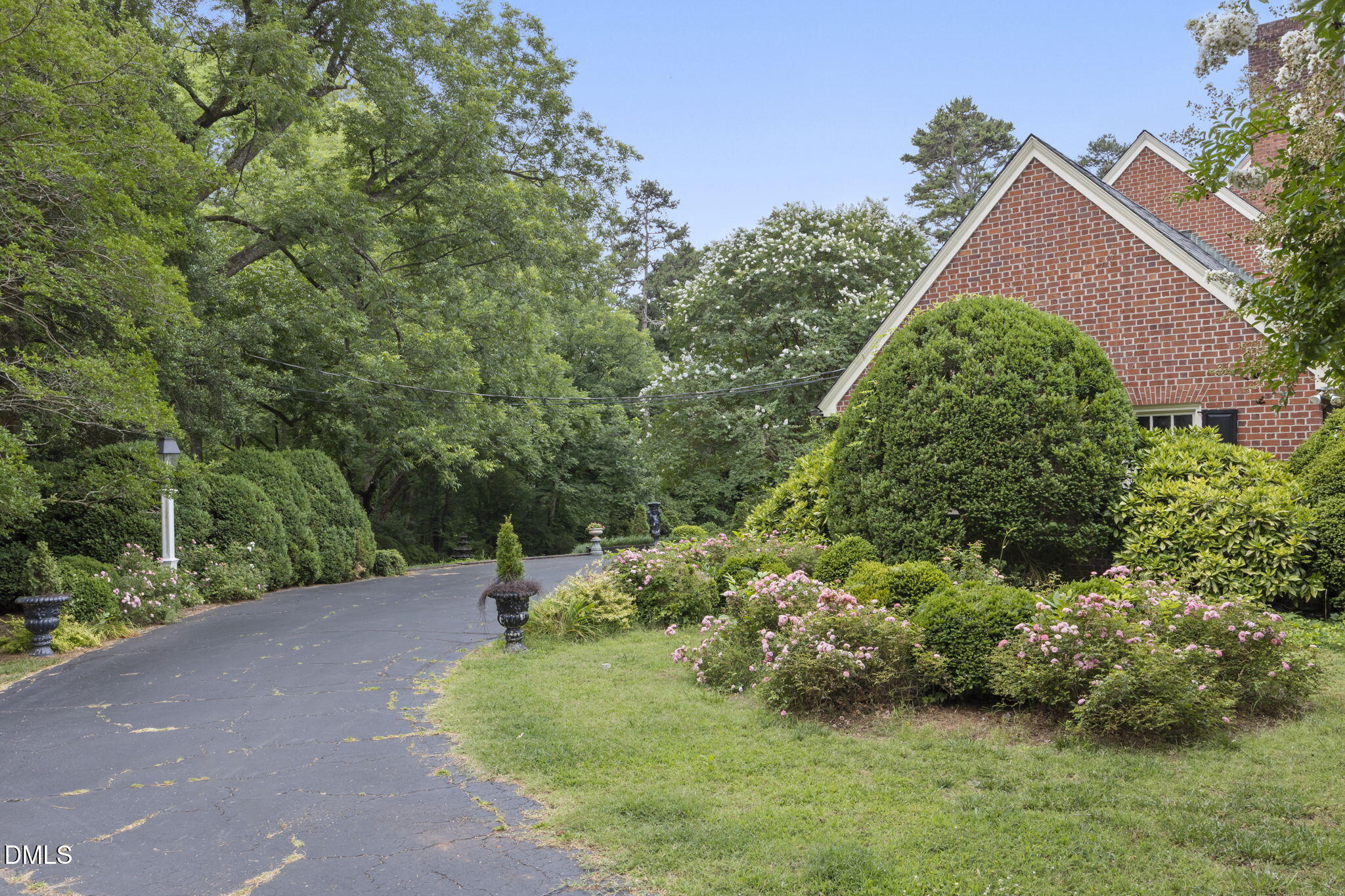 1 Lakeside Drive