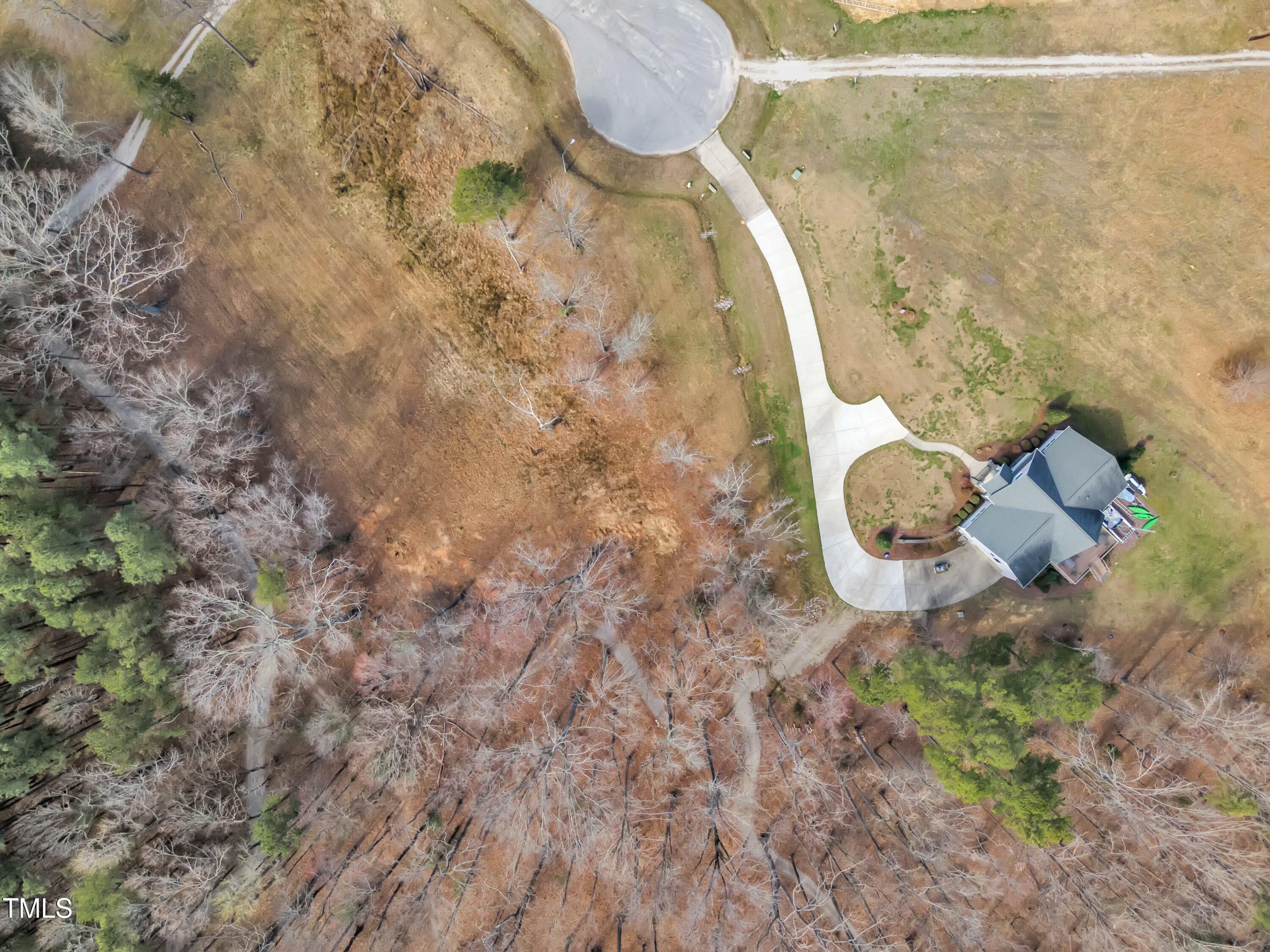 32 Waterstone Lane