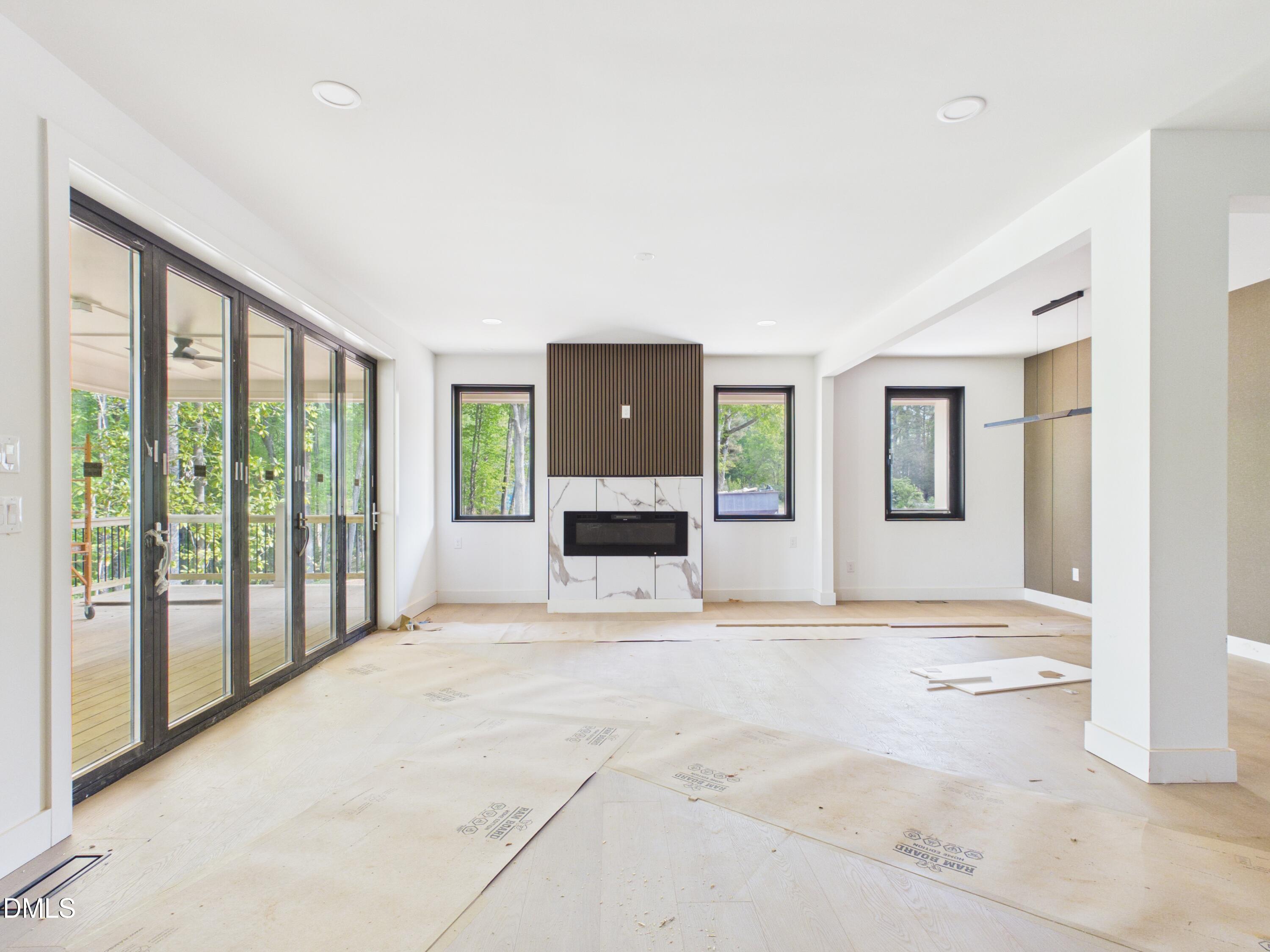 6925 Buckhorn Duncan Road