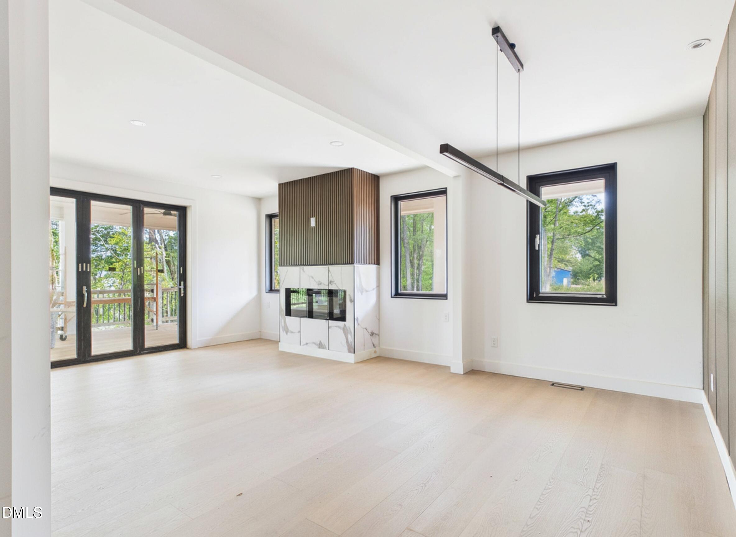 6925 Buckhorn Duncan Road