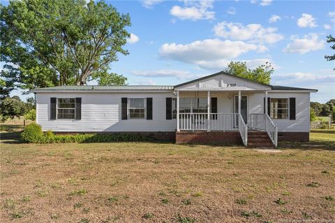 Photo of 2707 Odom Road, Hope Mills, NC 28348 (MLS # LP761067)