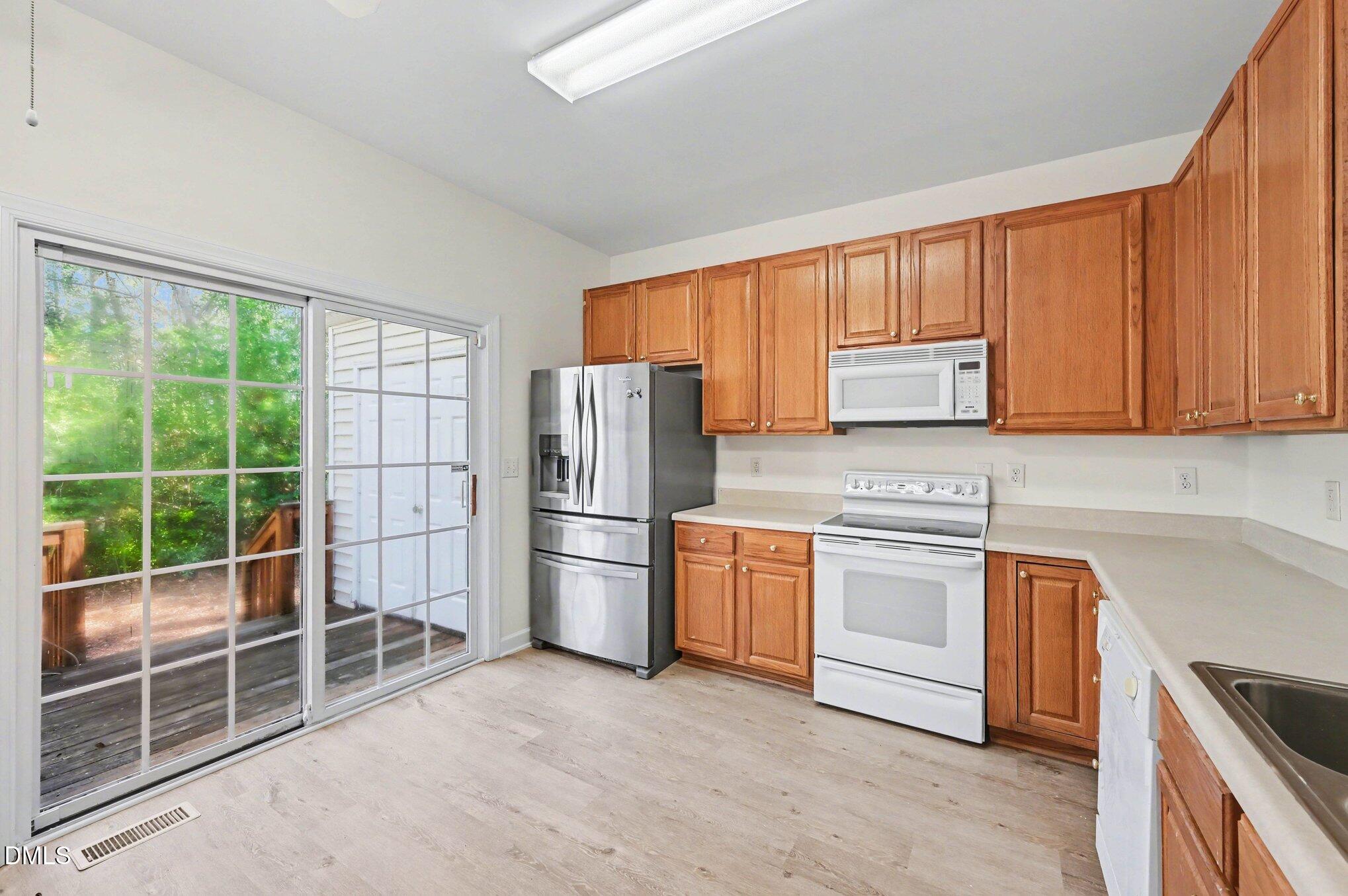 220 Grand Pointe Drive