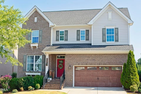 Photo of 201 King Oak Street, Holly Springs, NC 27540 (MLS # 10179179)
