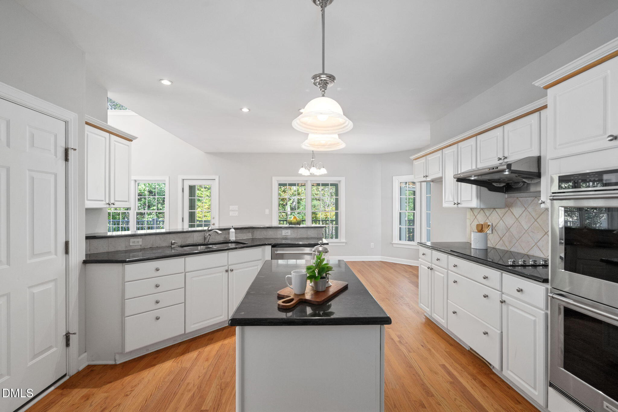 New Hill, North Carolina 27562, United States, 3 Bedrooms Bedrooms, ,4 BathroomsBathrooms,Residential,Active,236560