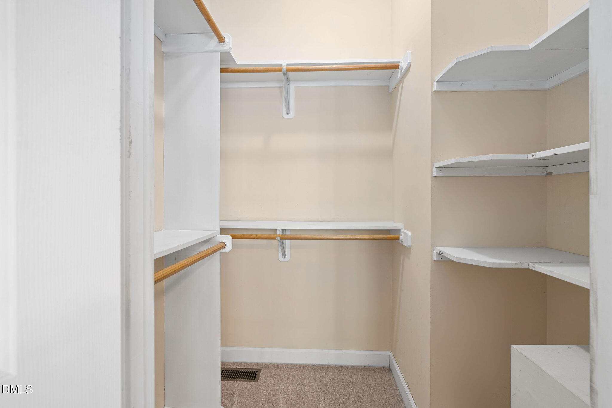 New Hill, North Carolina 27562, United States, 3 Bedrooms Bedrooms, ,4 BathroomsBathrooms,Residential,Active,236560