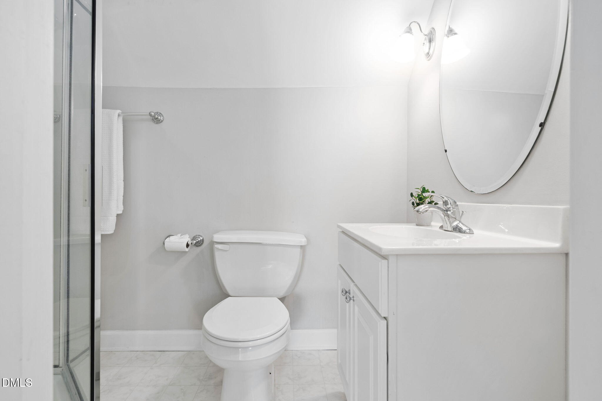 New Hill, North Carolina 27562, United States, 3 Bedrooms Bedrooms, ,4 BathroomsBathrooms,Residential,Active,236560