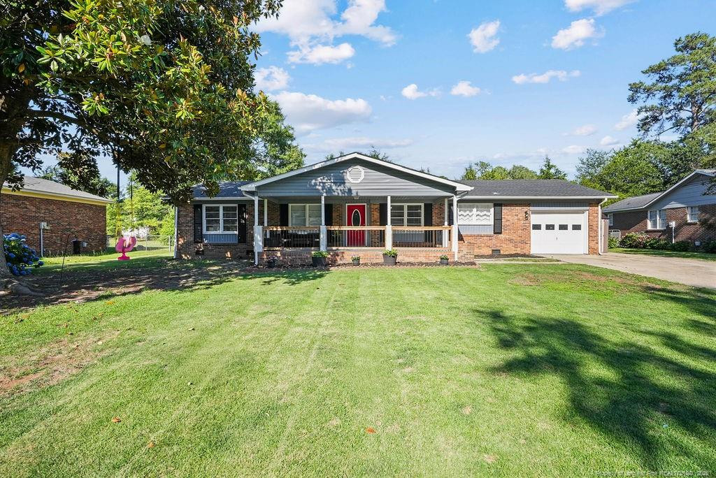 1125 Thornwood Place