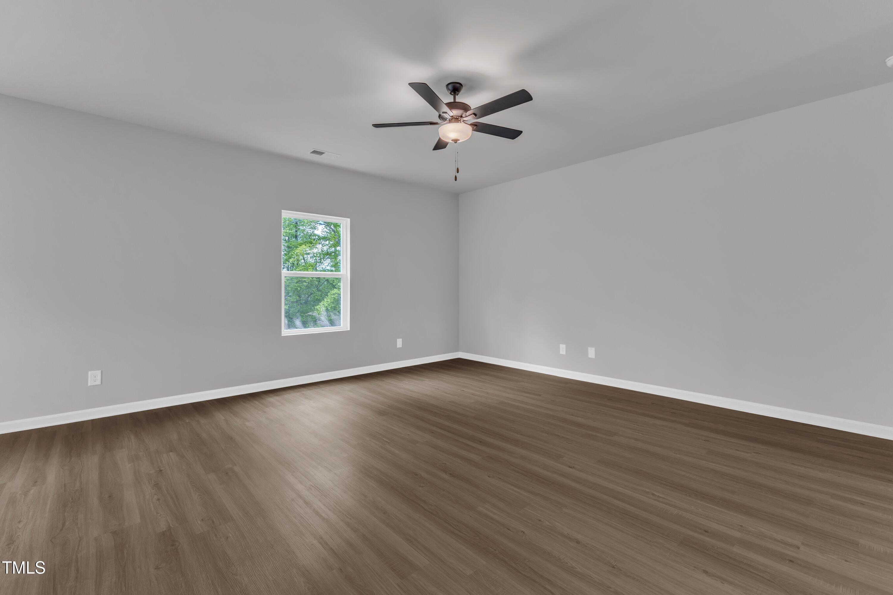 111 Rhino Bend