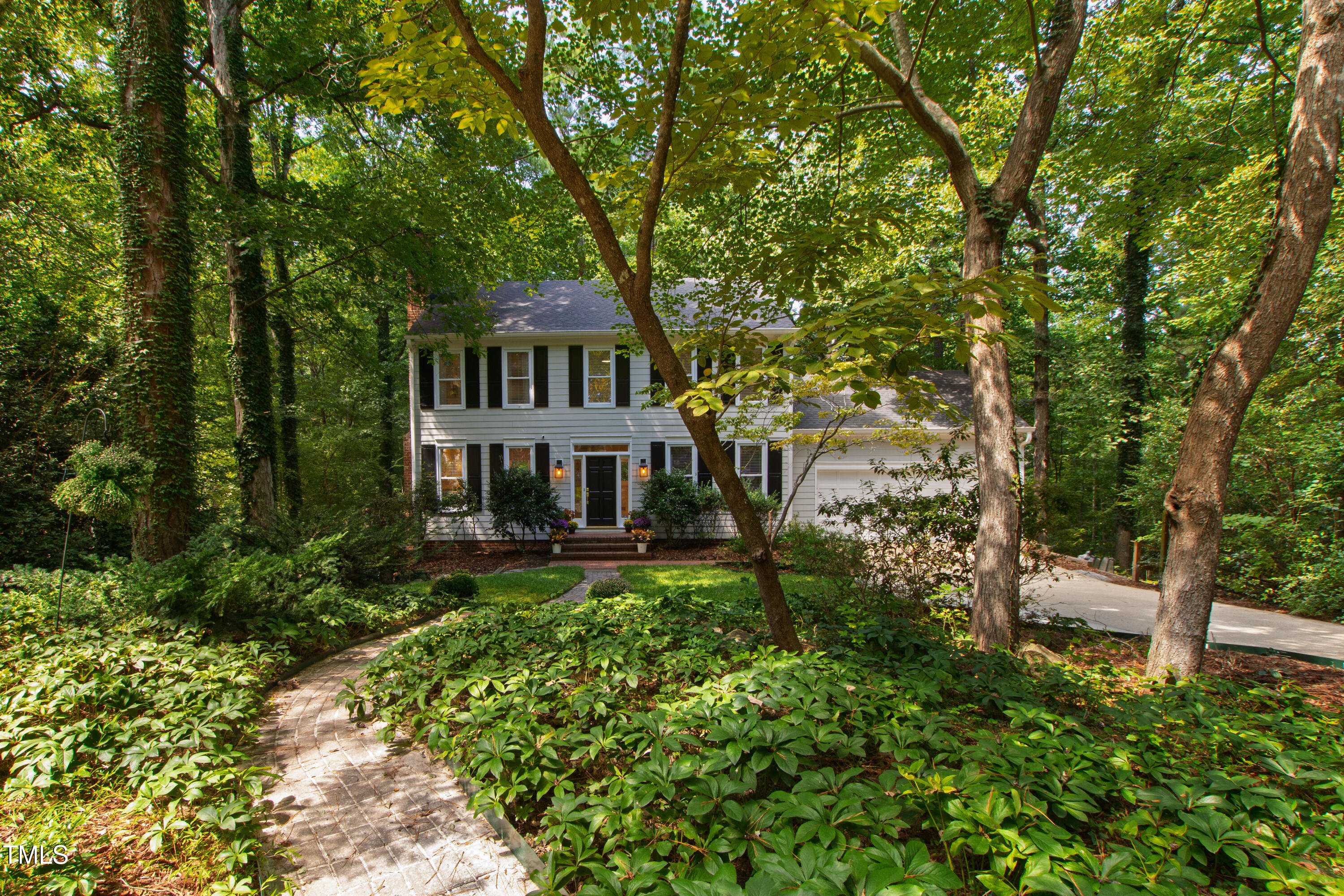 223 Huntington Drive