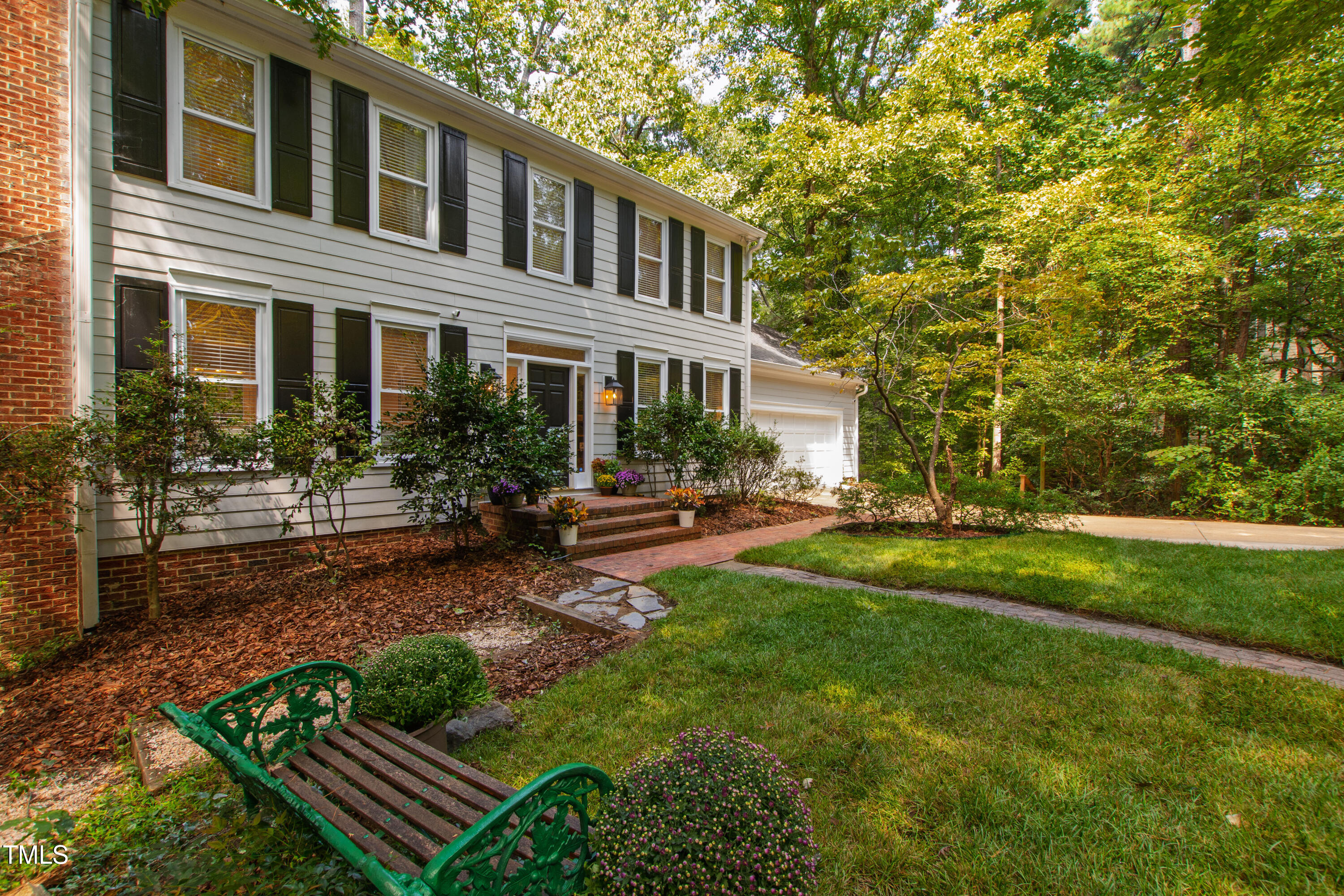 223 Huntington Drive