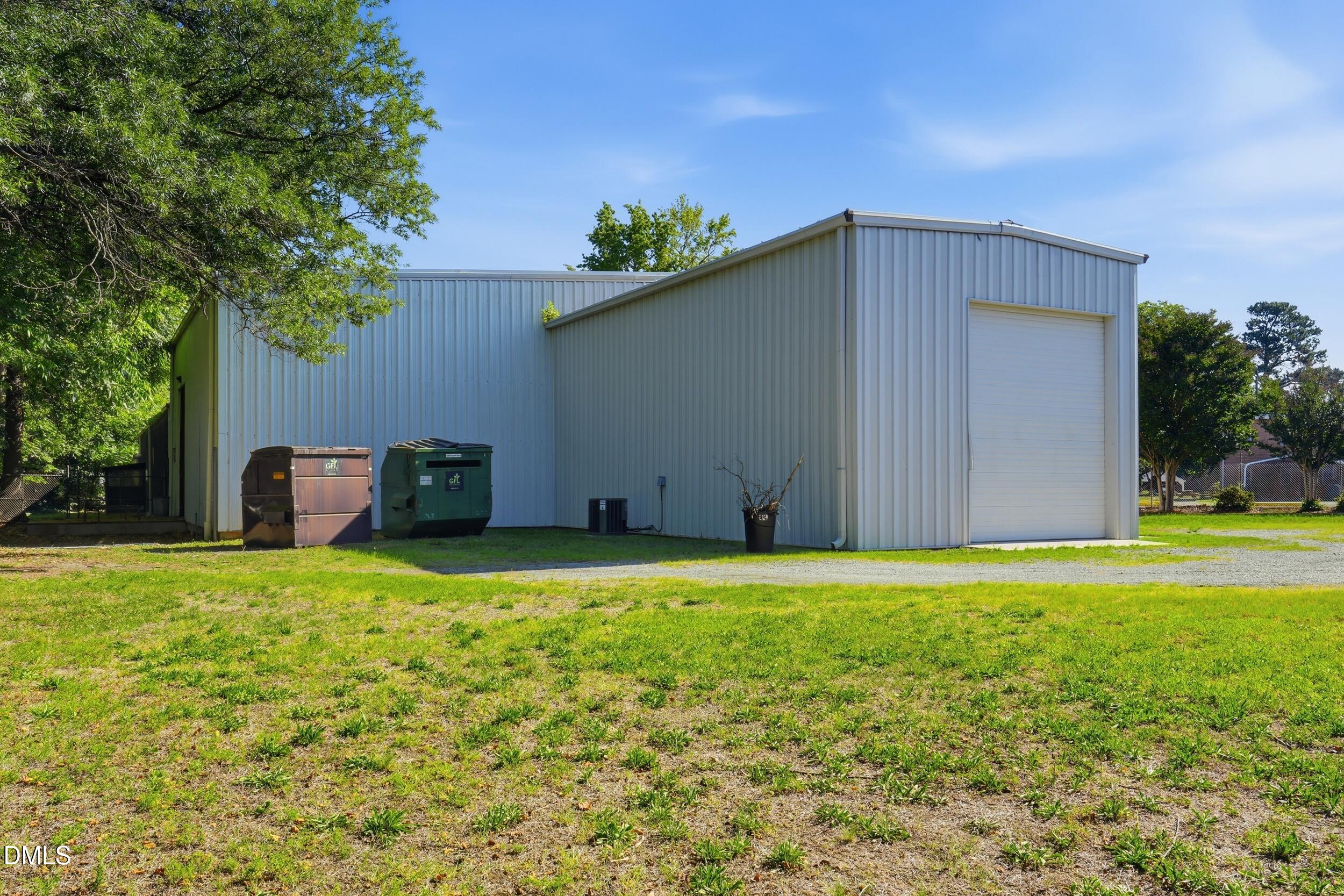 315 W Parker Street