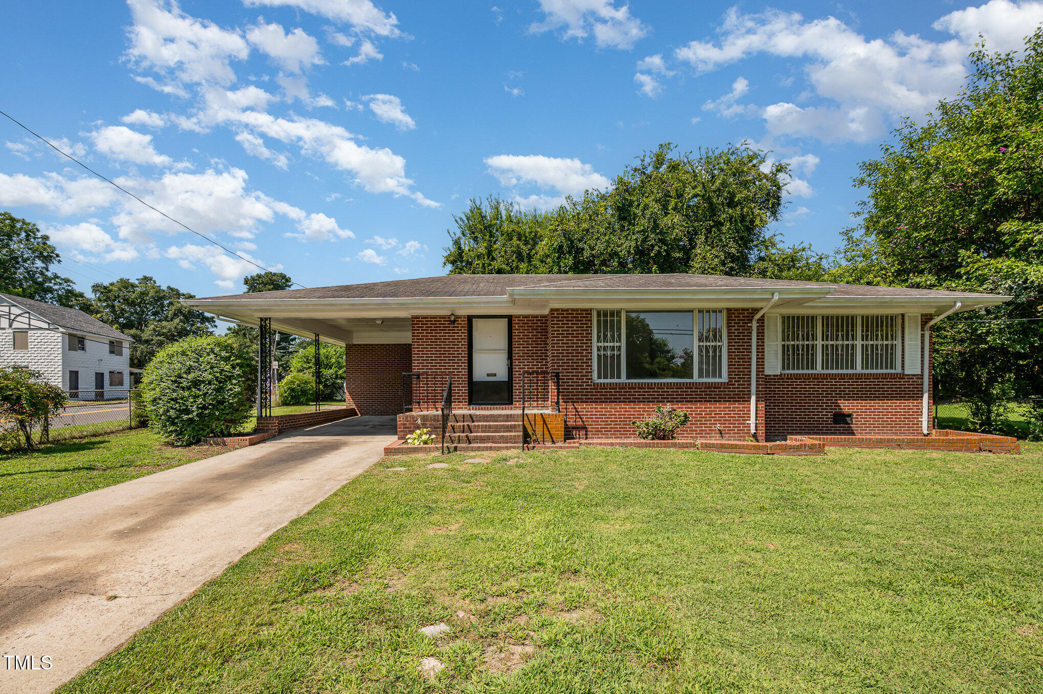 309 W Rockspring St. Street