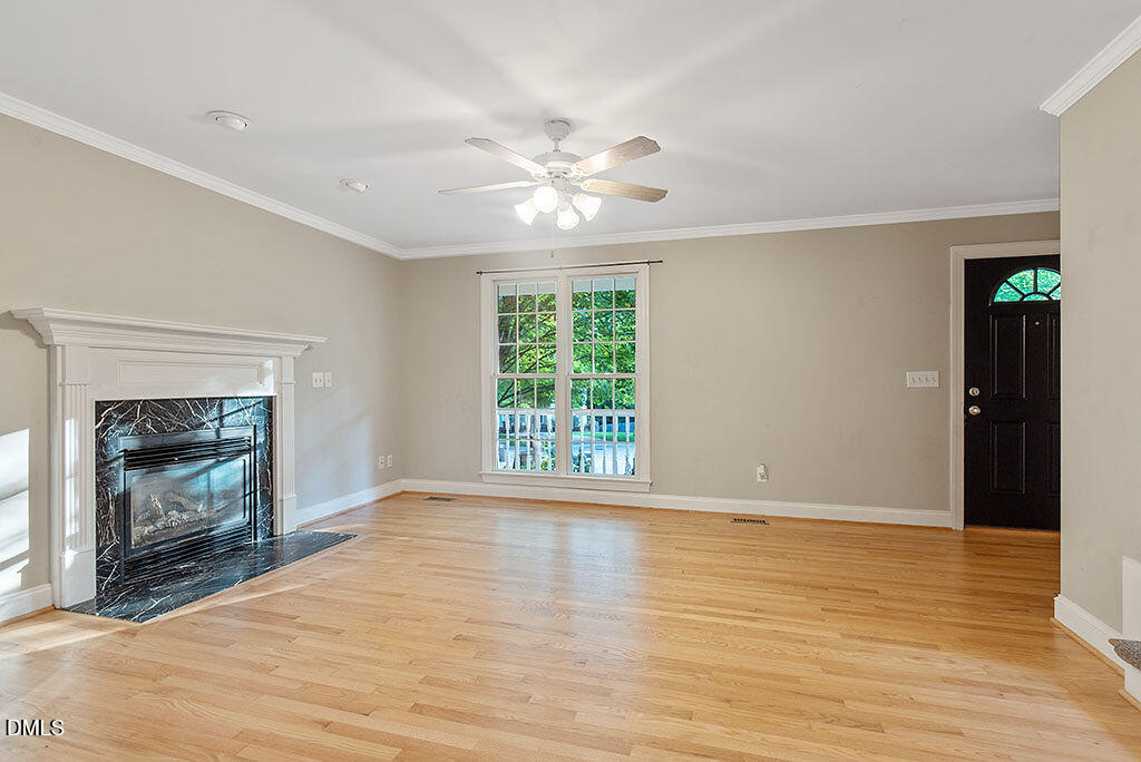 229 Whistling Swan Drive