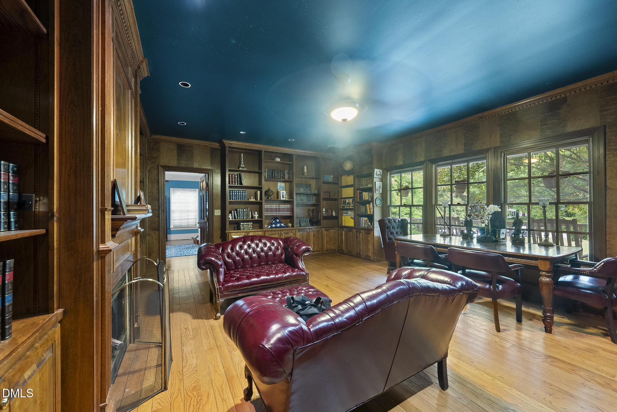 111 Foxridge Road