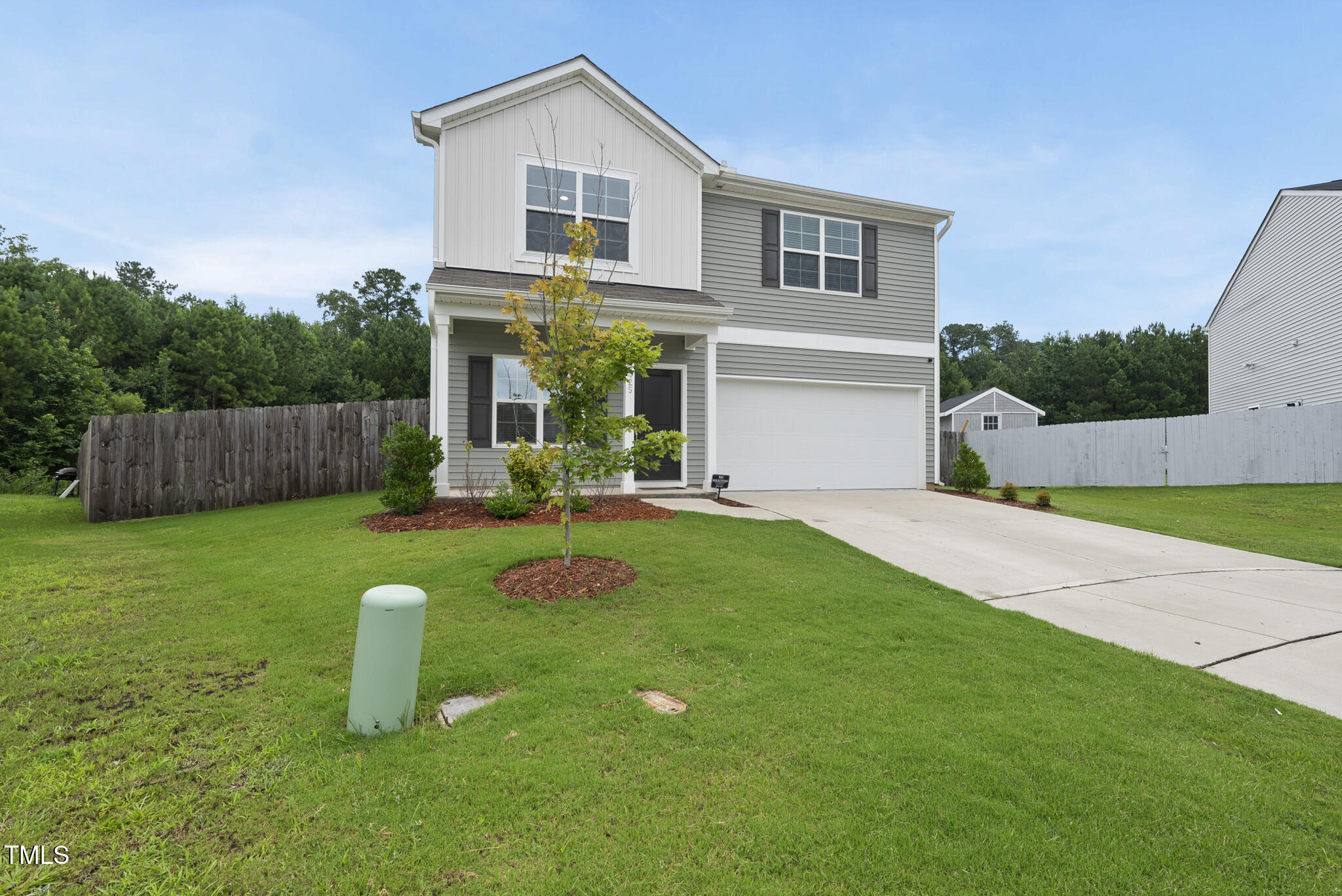 5425 Stonepoint Circle
