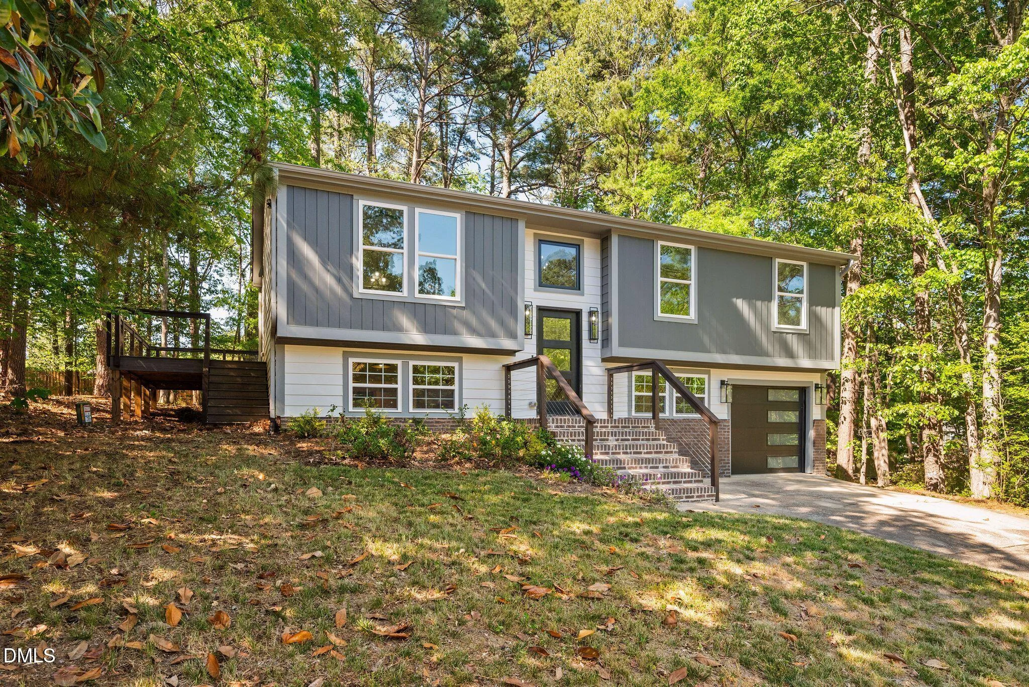 313 Crown Oaks Drive