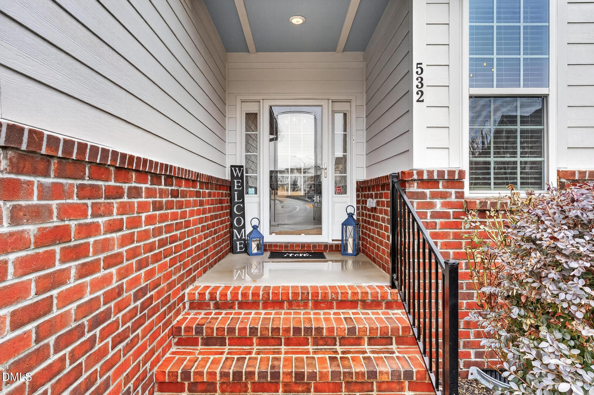 532 Cristobal Street