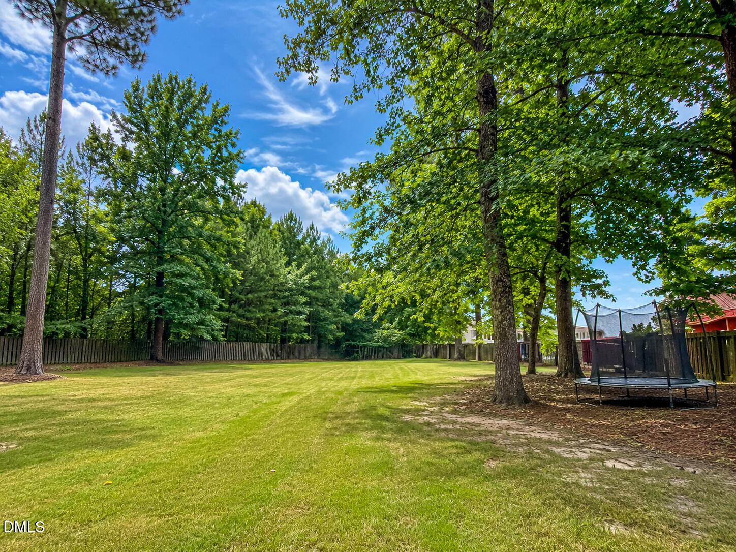 2300 Larkhaven Court