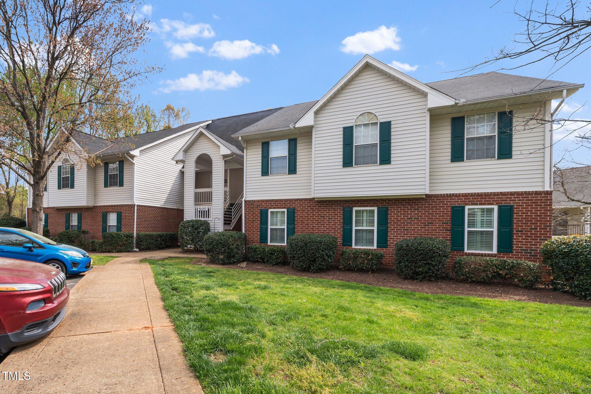 521 Renshaw Court