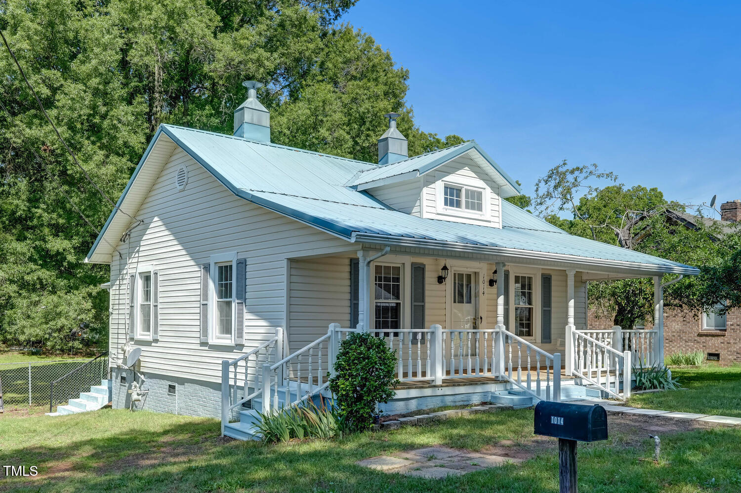 1014 Walnut Street