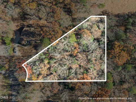 Photo of 104 Nations Cove, Louisburg, NC 27549 (MLS # 10144627)