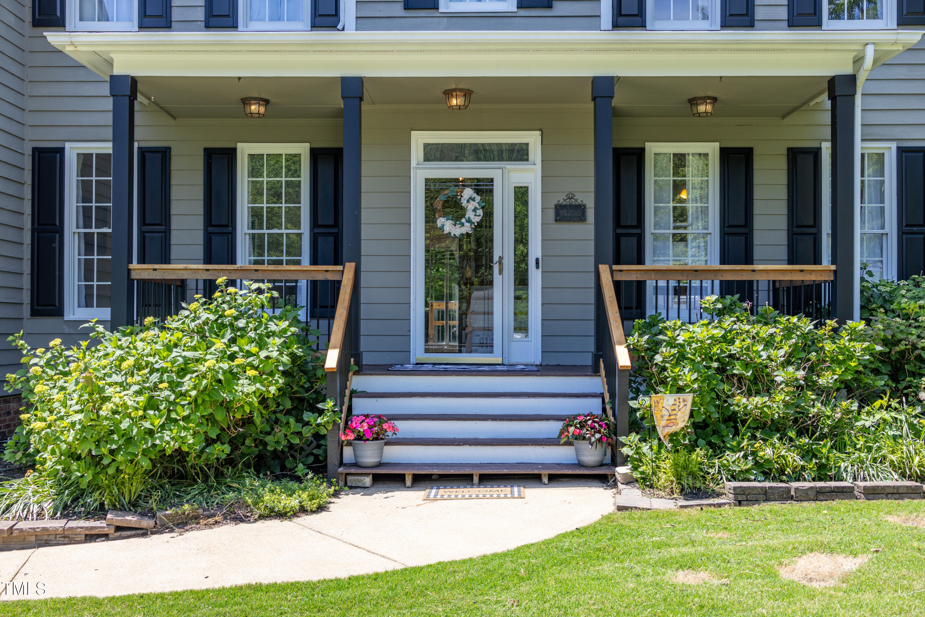8517 Falkirk Ridge Court