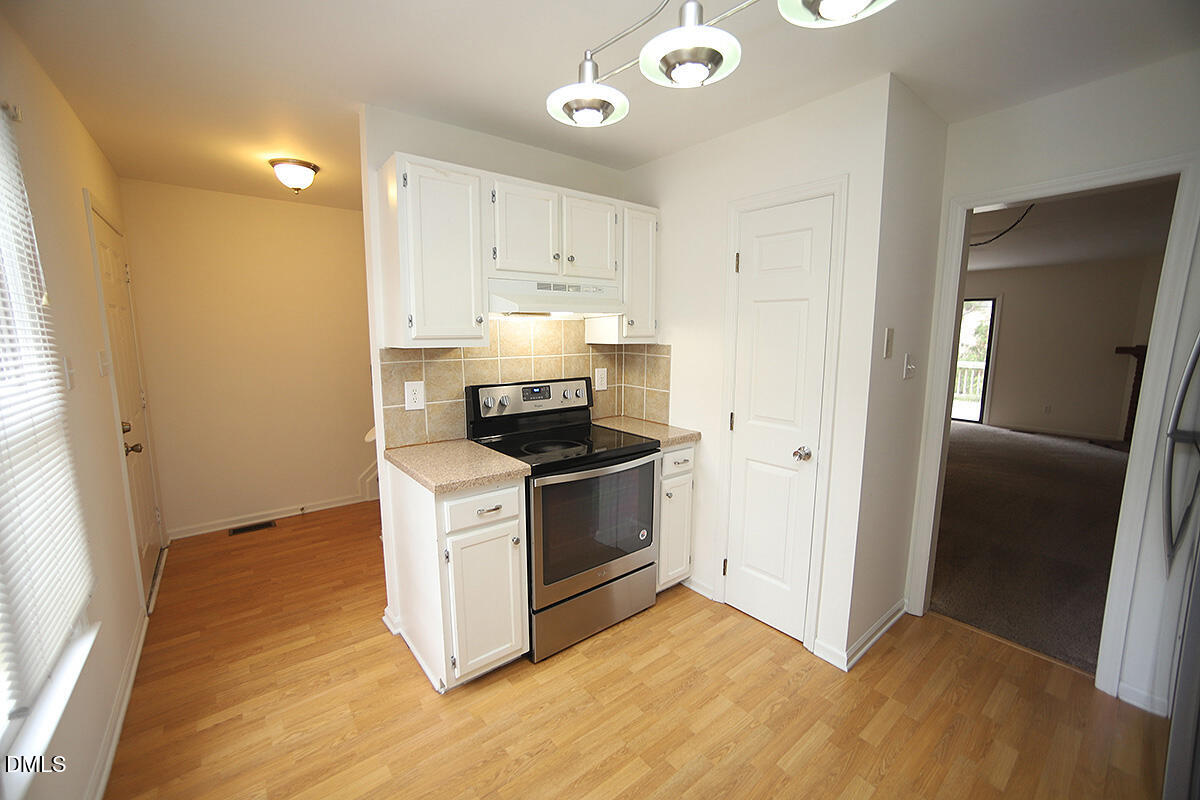 6514 Hearthstone Drive