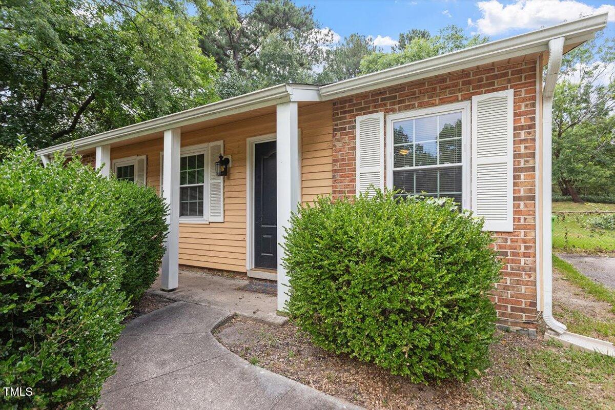 1200 Hazelnut Drive