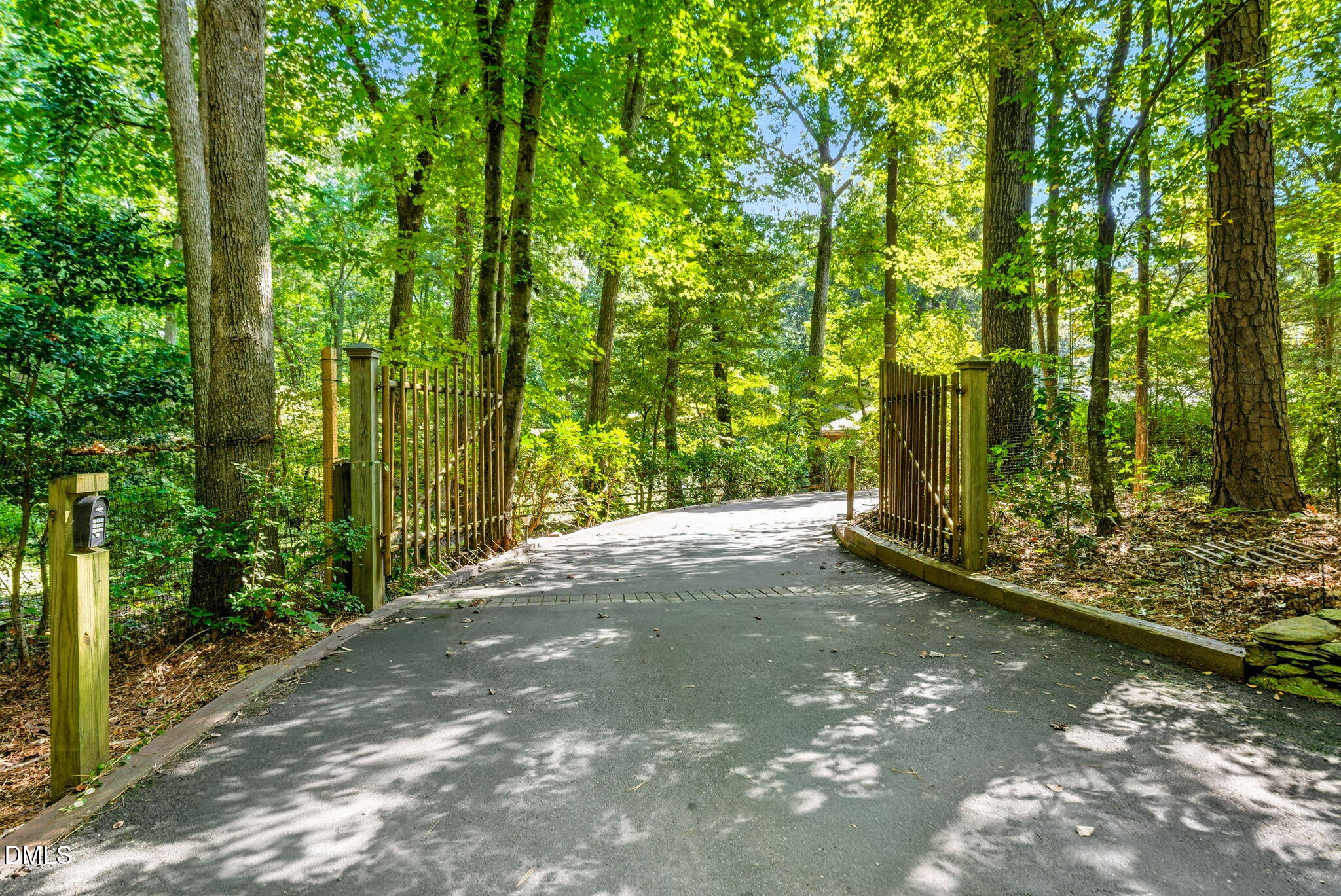 2227 Graystone Lane