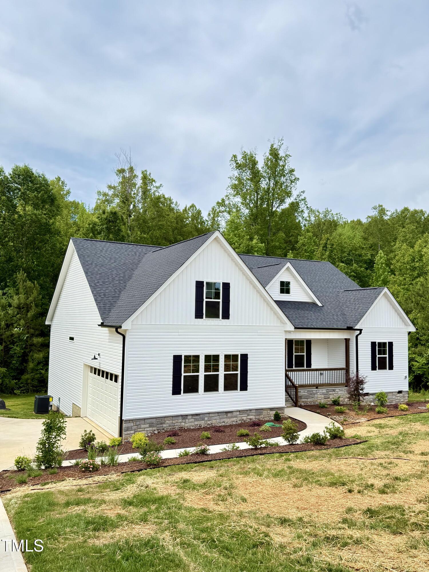 40 Moonraker Drive