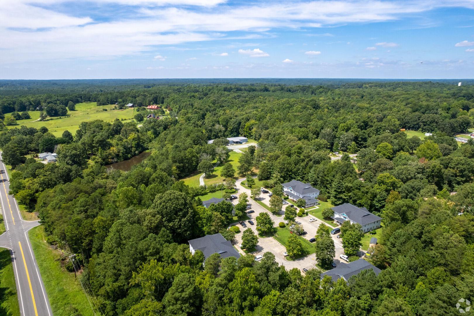 Hillsborough, North Carolina 27278, United States, 2 Bedrooms Bedrooms, ,1 BathroomBathrooms,Residential,Active,97182