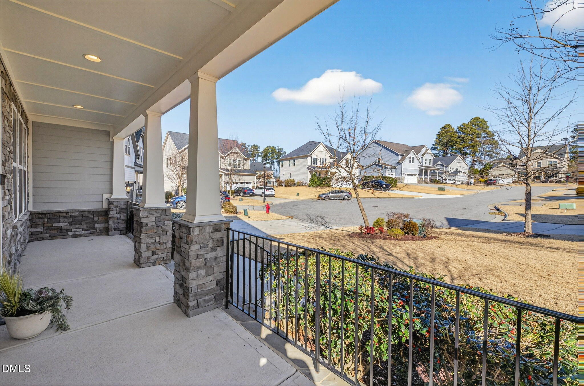 1913 Park Stream Court