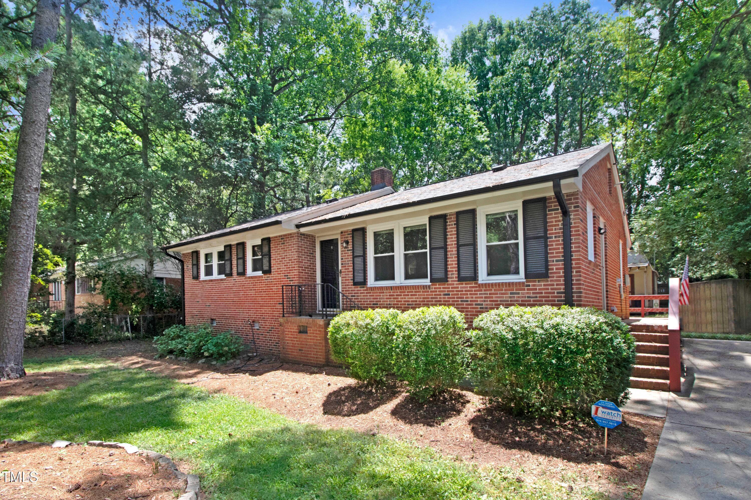 3233 Ward Road