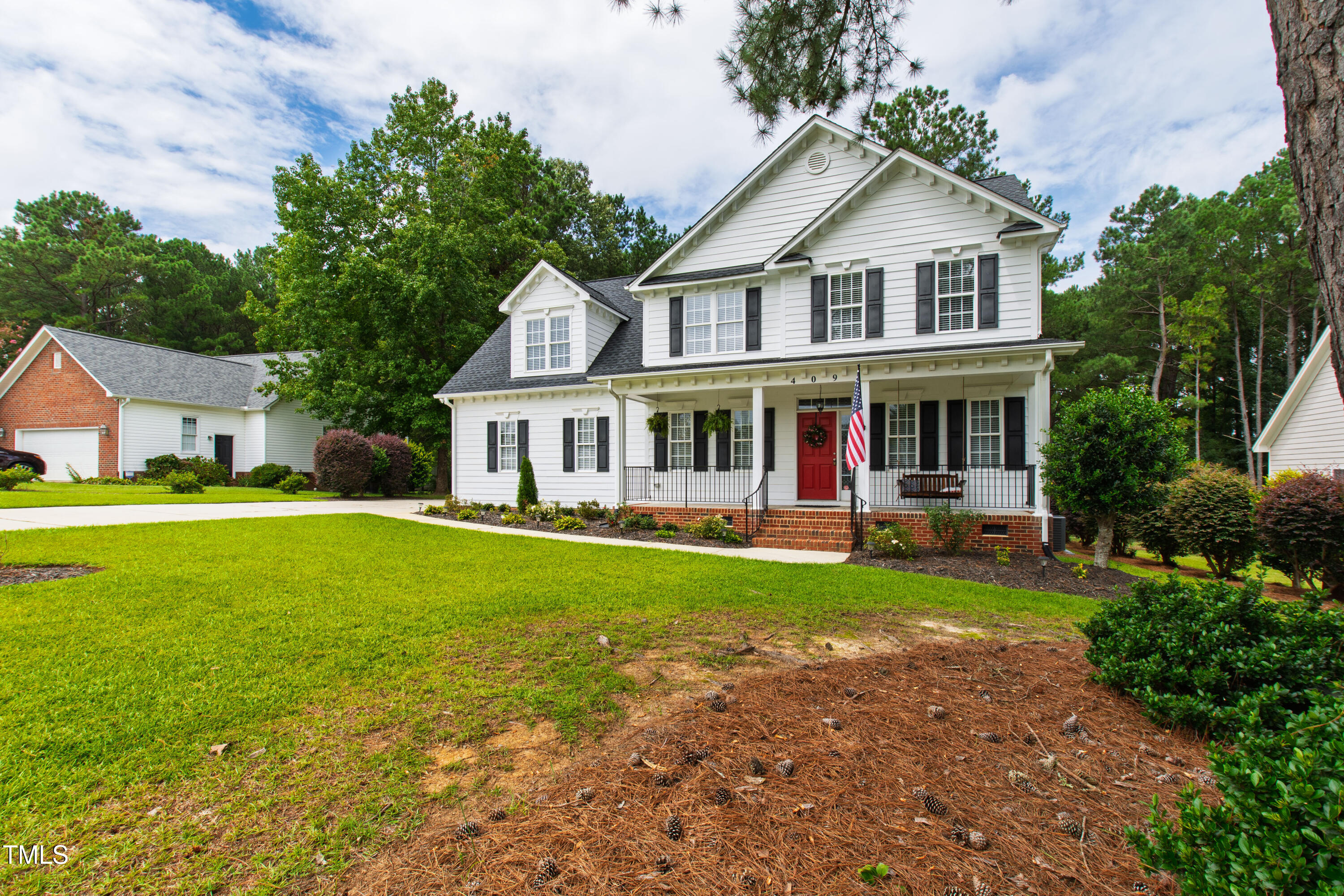 409 Broadmoor Way