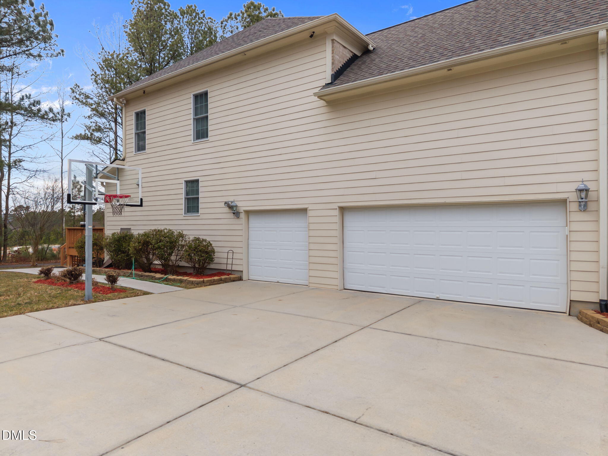 837 Katahdin Way