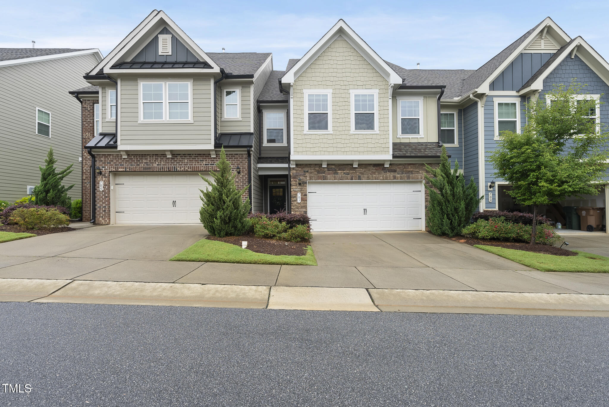 707 Newlyn Drive