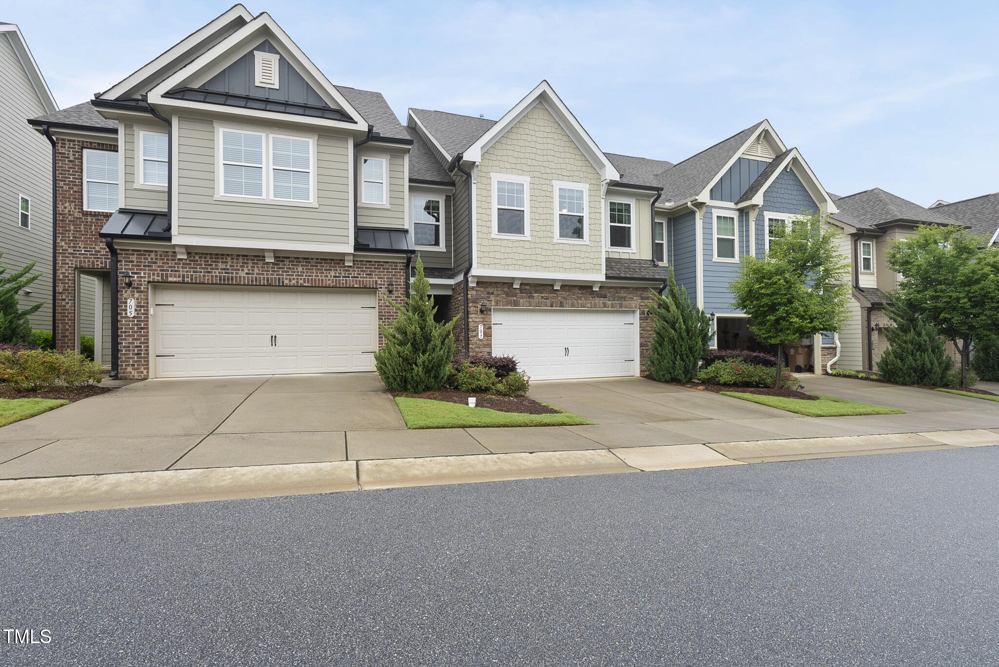 707 Newlyn Drive