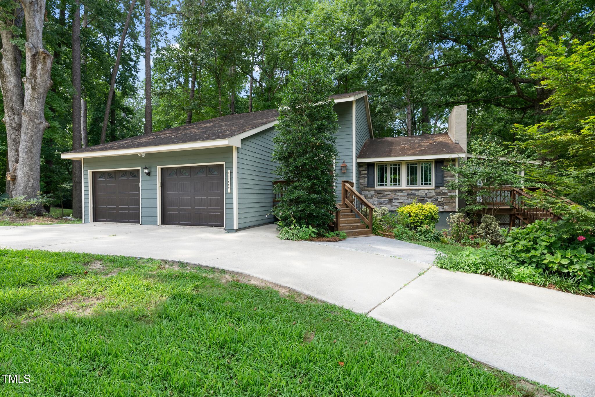 6601 Hidden Pond Road