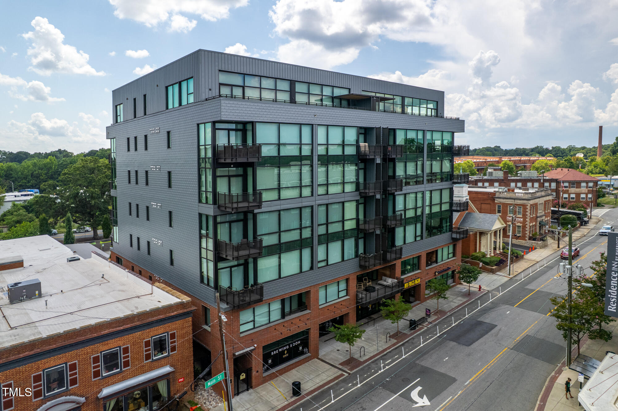 1105 W Main Street 506