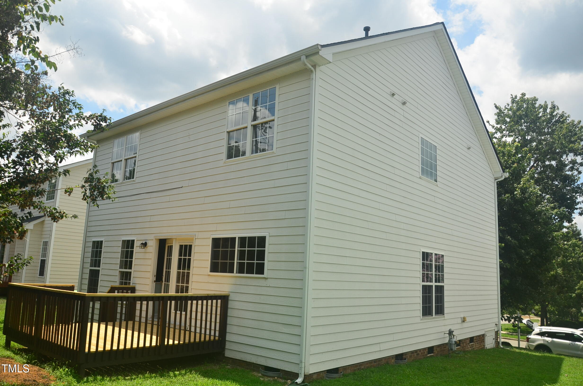 105 Troyer Place