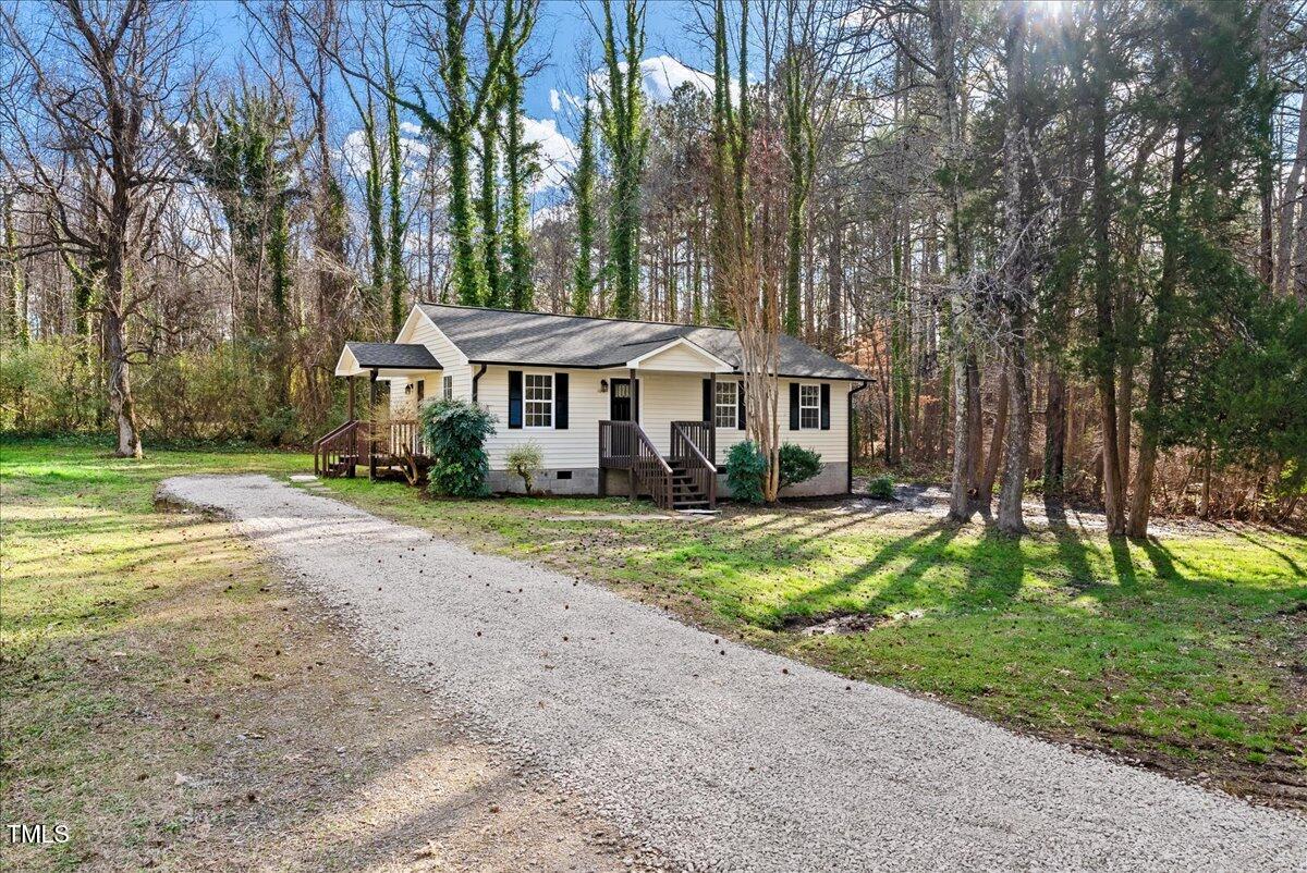 109 Horsecreek Road