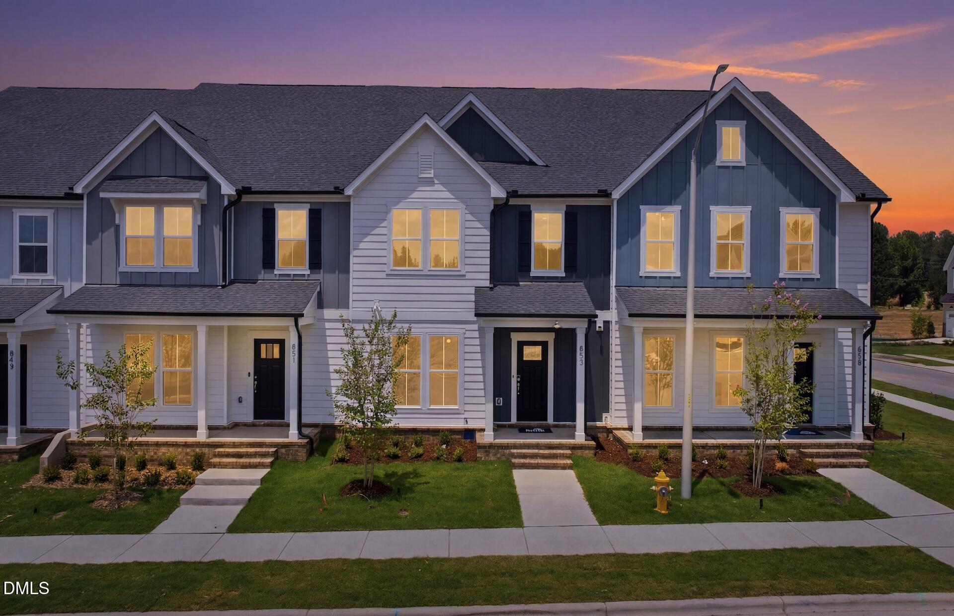 839 Weavers Abbey Place