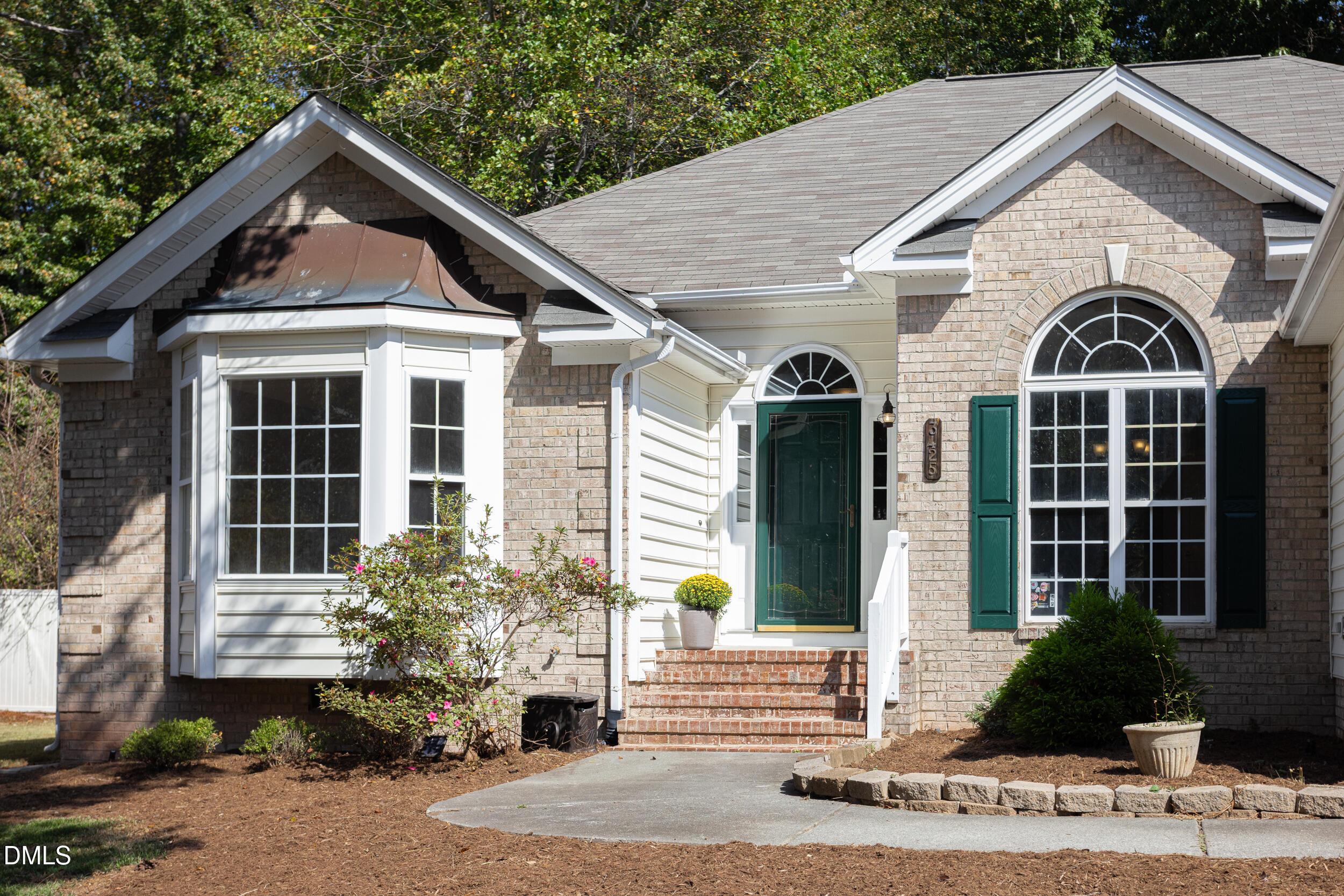 3425 Coach Lantern Avenue