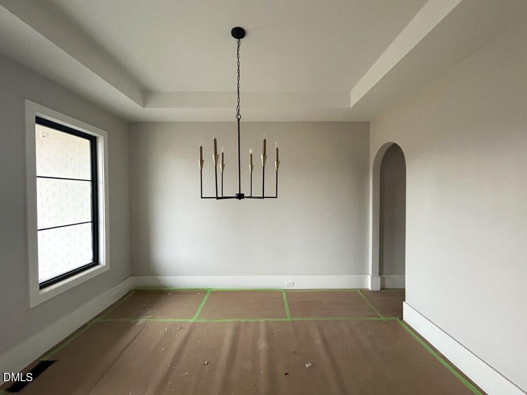 5841 Carriage Gate Drive